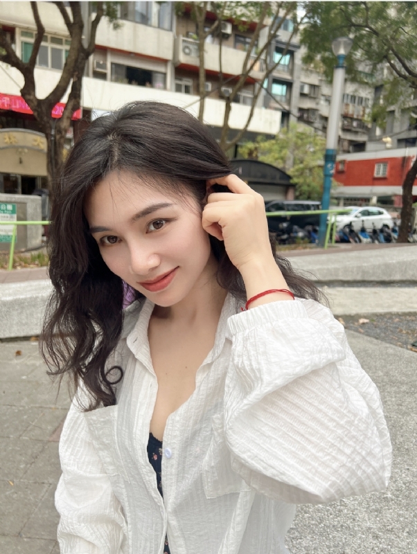 韵韵的第一张照片--长沙相亲服务中心