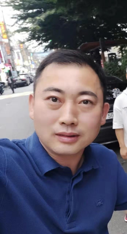 李龙的第一张照片--长沙相亲服务中心