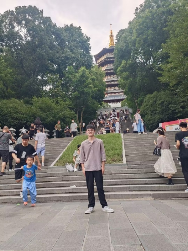 阳光男孩的第二张照片--长沙相亲服务中心