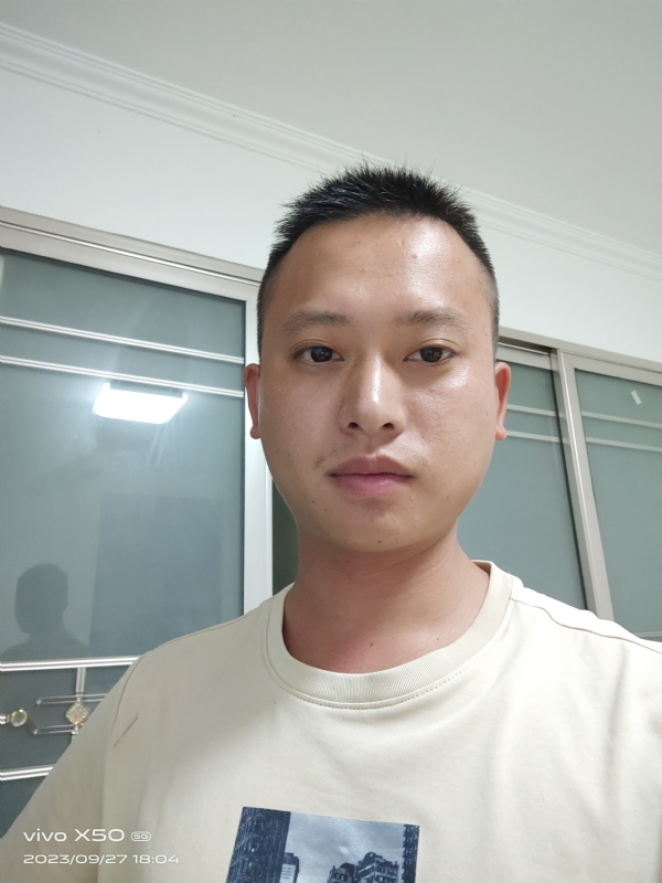 小yan同学的第一张照片--长沙相亲服务中心