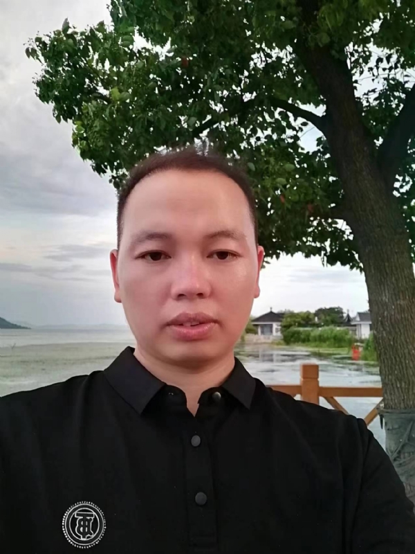 一起说晚安的第一张照片--长沙相亲服务中心