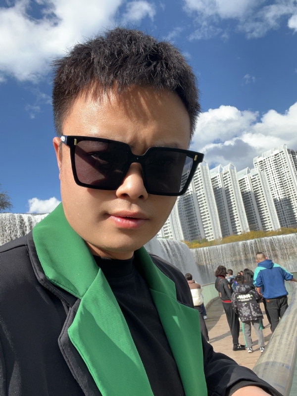 子阳的第一张照片--长沙相亲服务中心