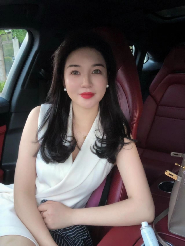 小雨的第一张照片--长沙相亲服务中心