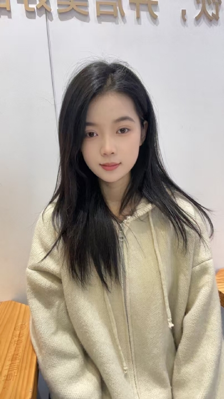 草莓奶昔的第一张照片--长沙相亲服务中心