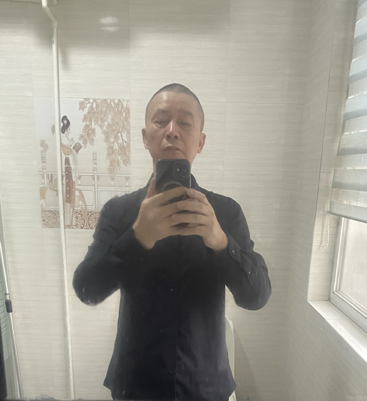 荣哥的第一张照片--长沙相亲服务中心