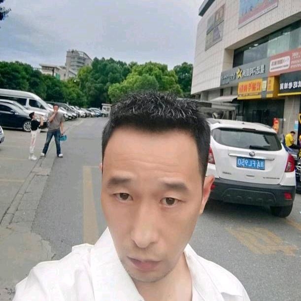 小林的第三张照片--长沙相亲服务中心