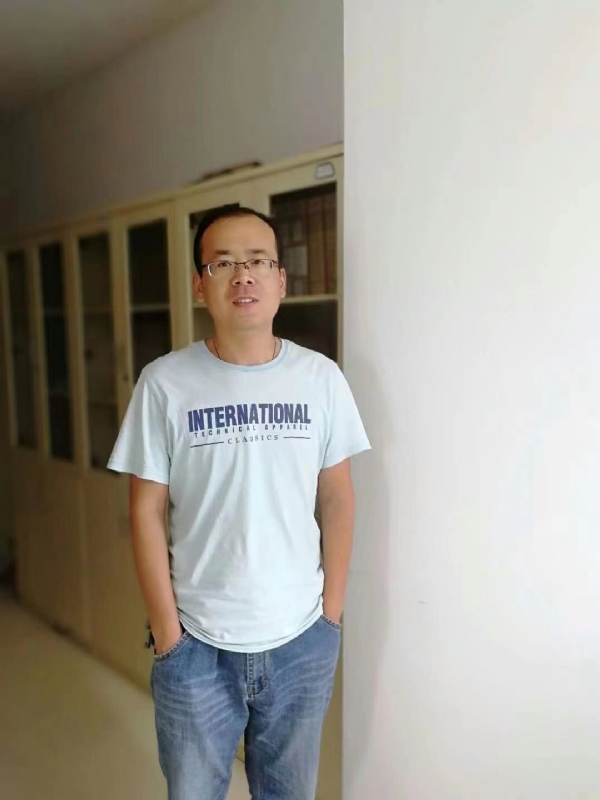 黄土麦田的第一张照片--长沙相亲服务中心