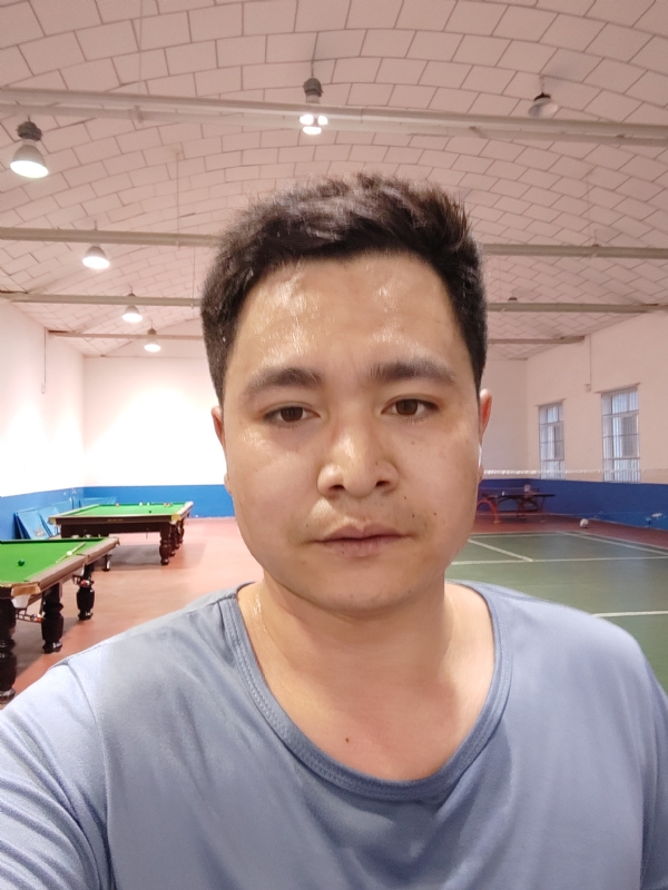 苏先生的第一张照片--长沙相亲服务中心