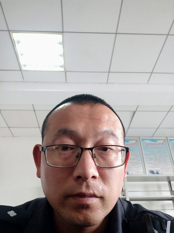 布鲁斯贺的第三张照片--长沙相亲服务中心