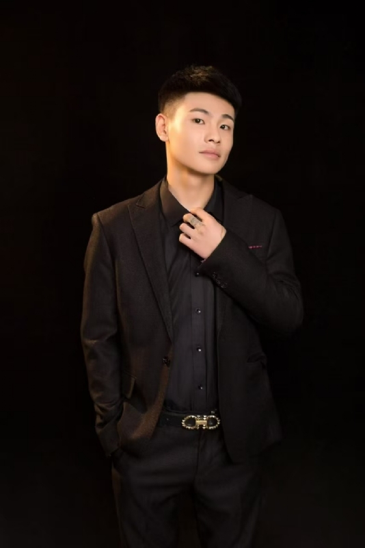 刘小船的第二张照片--长沙相亲服务中心