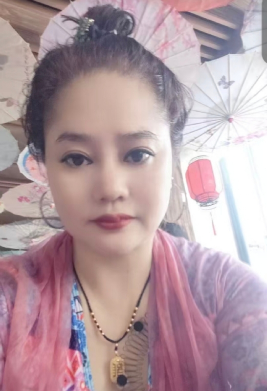 shi的第二张照片--长沙相亲服务中心