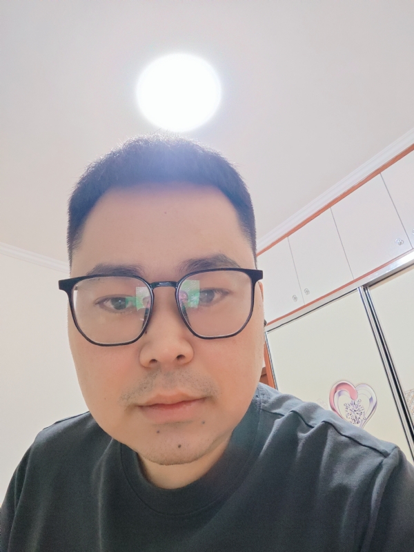 路飞的第一张照片--长沙相亲服务中心