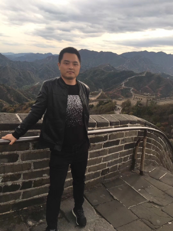 海阔天空的第一张照片--长沙相亲服务中心