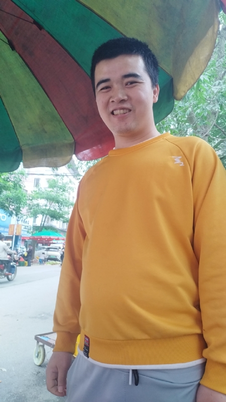 海中寻花柳的第一张照片--长沙相亲服务中心