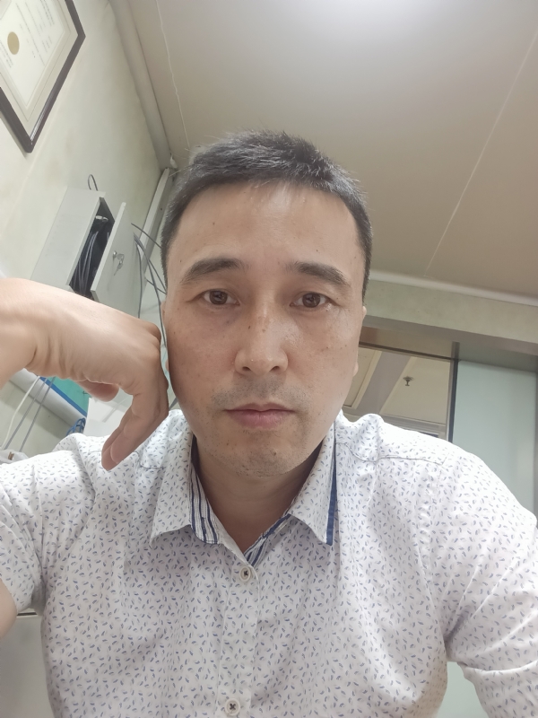 笑看一切的第三张照片--长沙相亲服务中心