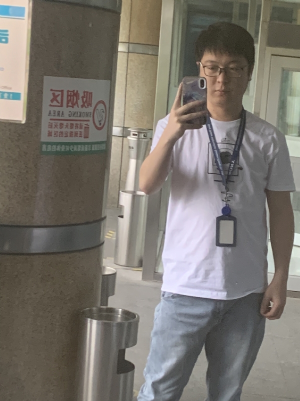 潜伏的第一张照片--长沙相亲服务中心
